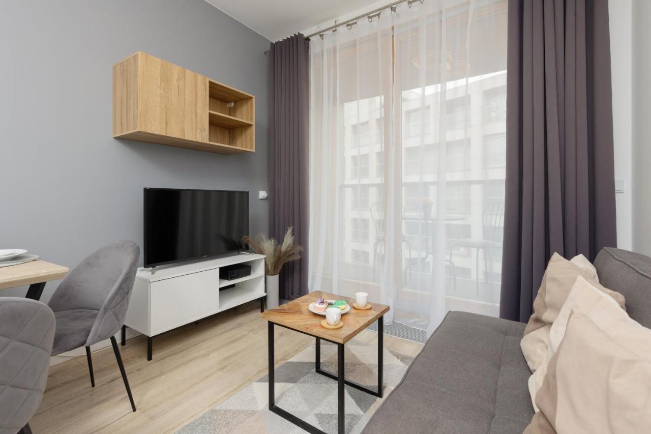Cozy Apartments With Parking In The 19Th District By Noclegi Renters Warszawa Zewnętrze zdjęcie