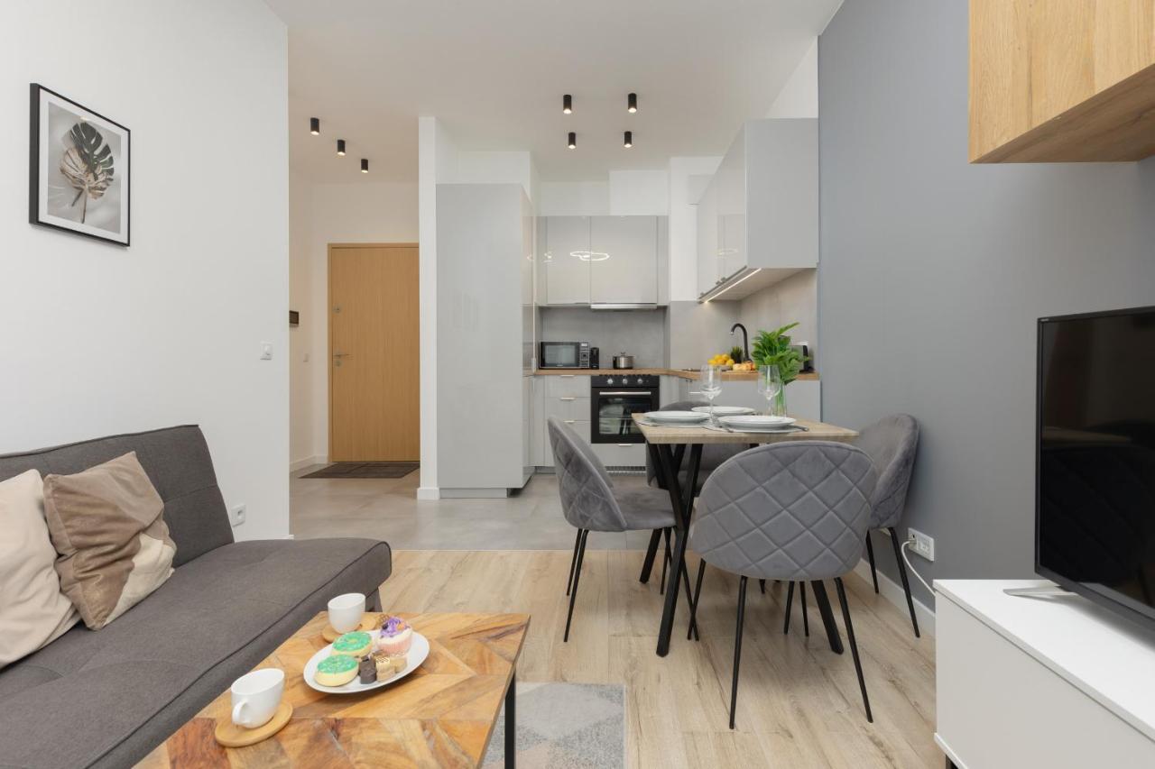 Cozy Apartments With Parking In The 19Th District By Noclegi Renters Warszawa Zewnętrze zdjęcie