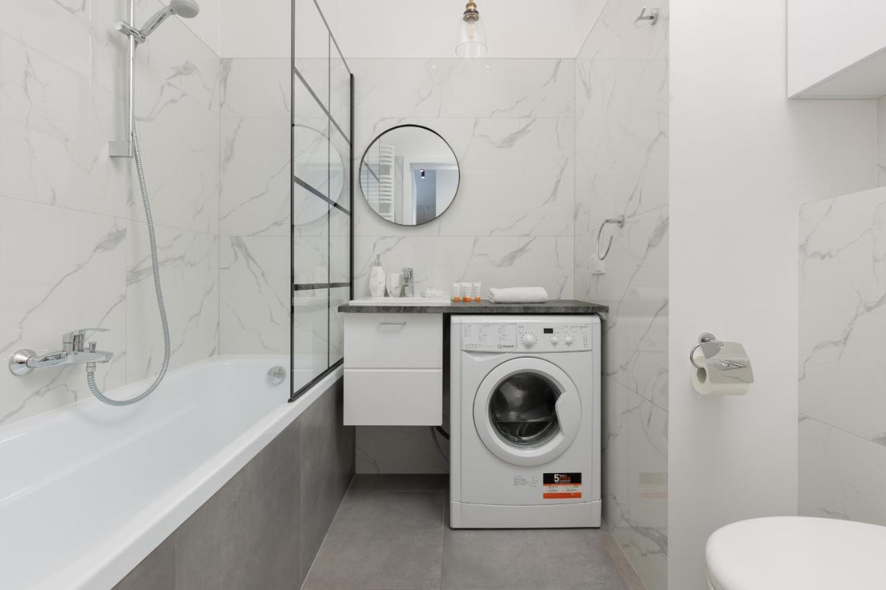 Cozy Apartments With Parking In The 19Th District By Noclegi Renters Warszawa Zewnętrze zdjęcie