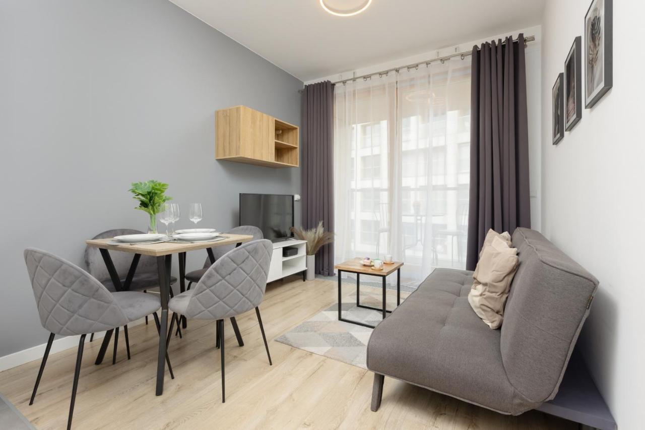 Cozy Apartments With Parking In The 19Th District By Noclegi Renters Warszawa Zewnętrze zdjęcie