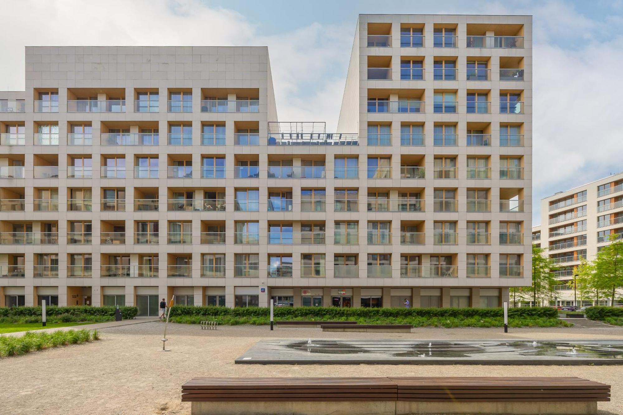 Cozy Apartments With Parking In The 19Th District By Noclegi Renters Warszawa Zewnętrze zdjęcie